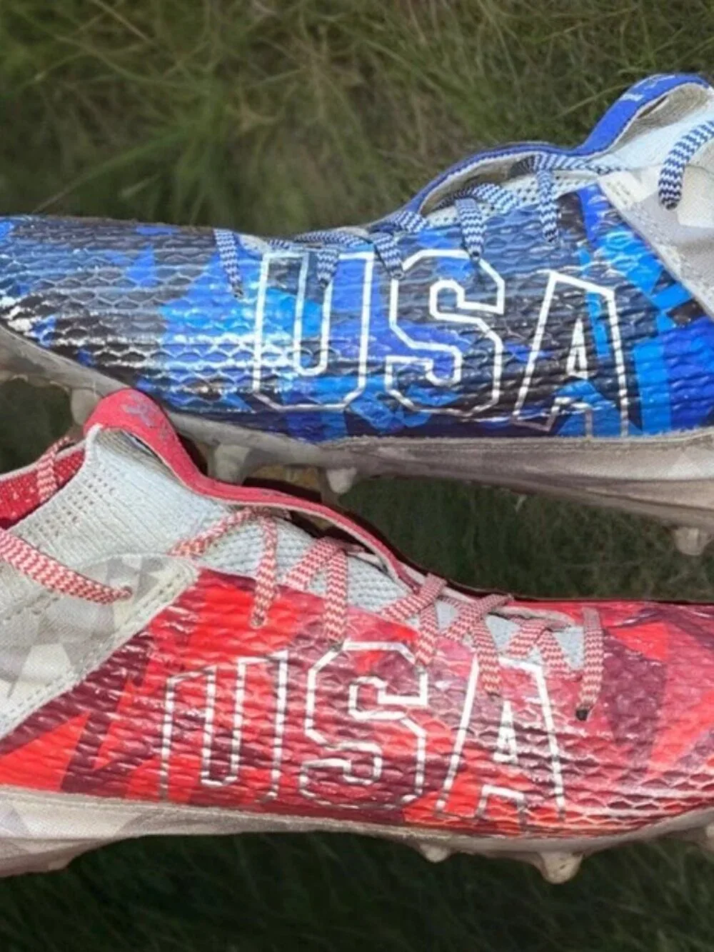 Under Armour Mens Blur Smoke 2.0 USA Freedom Football Cleats Size 11